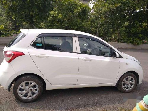 Used Hyundai Grand I10 Magna 2017 MT for sale in Ghaziabad