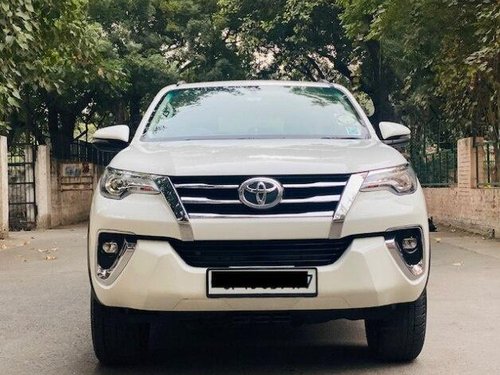Used Toyota Fortuner 2.8 2WD MT 2019 MT in New Delhi