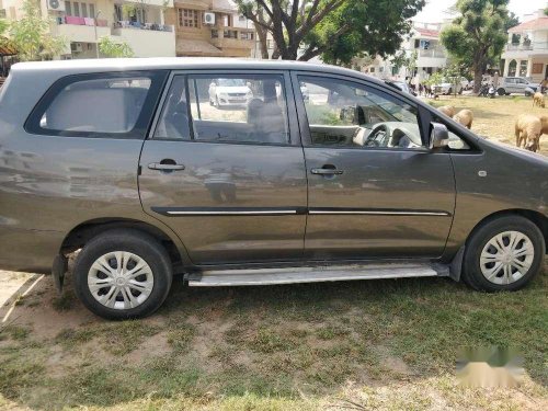 Used 2012 Toyota Innova MT for sale in Gandhinagar 