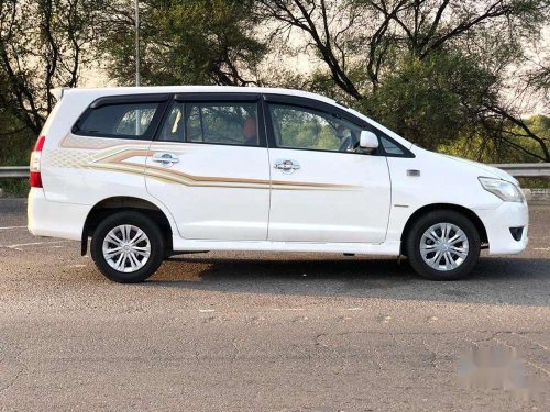 Used Toyota Innova 2013 MT for sale in Anand 