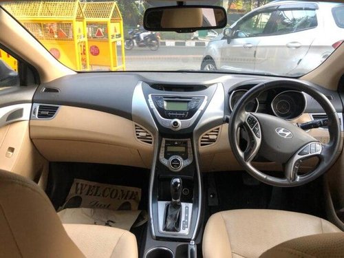 Used Hyundai Elantra CRDi SX AT 2015 AT in New Delhi 
