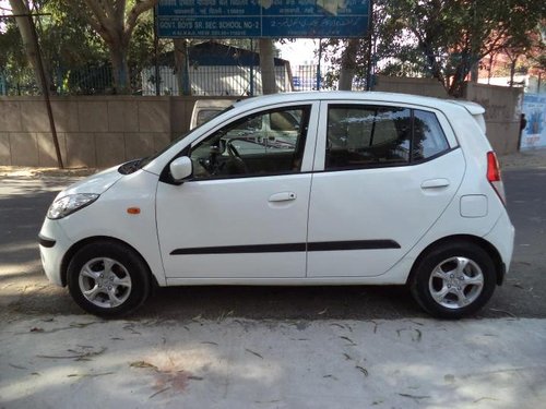 Used Hyundai i10 2010 AT for sale in New Delhi