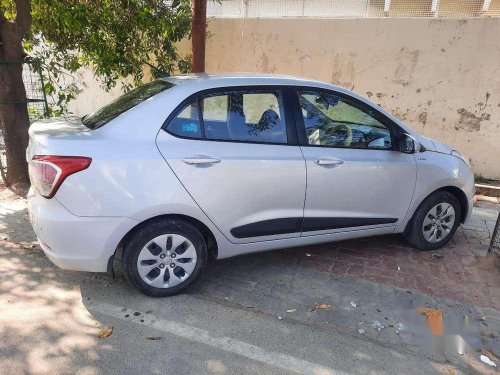 Hyundai Xcent 2014 MT for sale in Lucknow