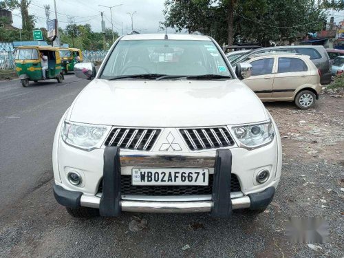 Mitsubishi Pajero Sport 2014 MT for sale in Kolkata