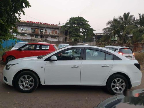 Used 2013 Chevrolet Cruze LTZ MT for sale in Surat 