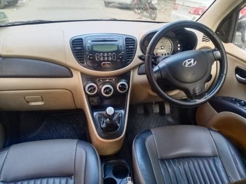 2010 Hyundai i10 Asta MT in New Delhi