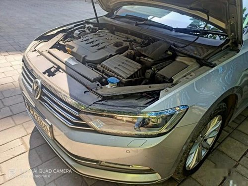 2017 Volkswagen Passat 2.0 TDI Highline AT in Mumbai