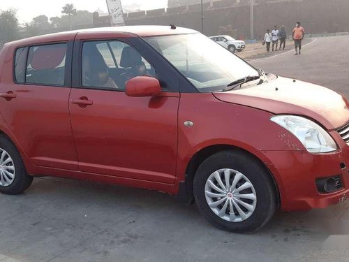 Maruti Suzuki Swift LXi, 2006, Petrol MT in Vapi