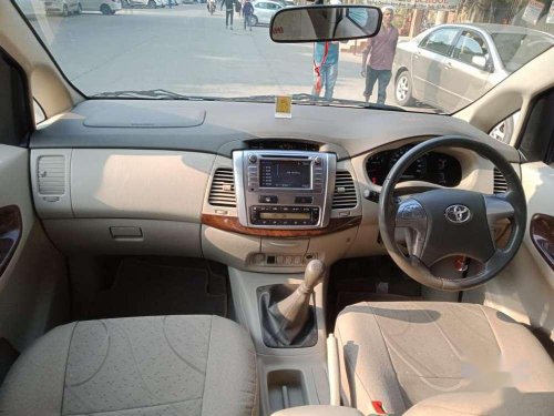 Used Toyota Innova 2014 MT for sale in Ghaziabad