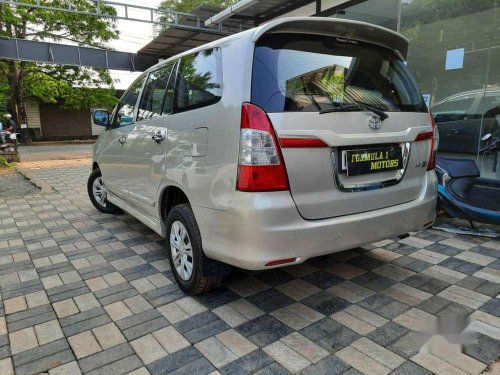 Used 2015 Toyota Innova MT for sale in Aluva 