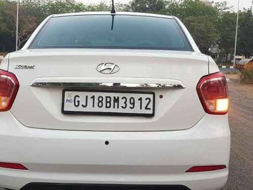 Used 2015 Hyundai Xcent MT for sale in Gandhinagar 