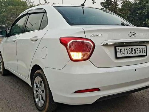 Used 2015 Hyundai Xcent MT for sale in Gandhinagar 