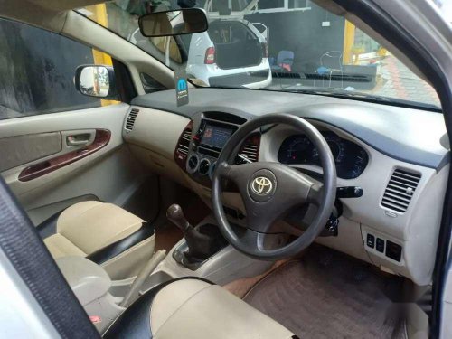 Used 2011 Toyota Innova MT for sale in Aluva 