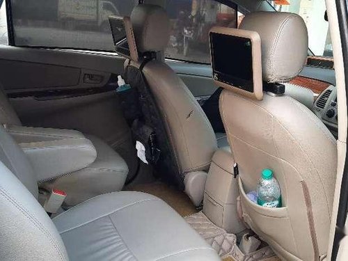 2013 Toyota Innova MT for sale in Ghaziabad