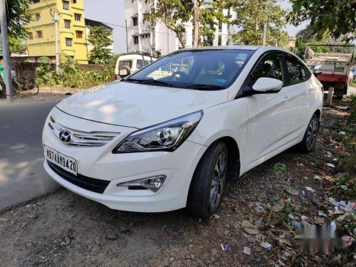 Hyundai Fluidic Verna 2016 MT for sale in Hyderabad