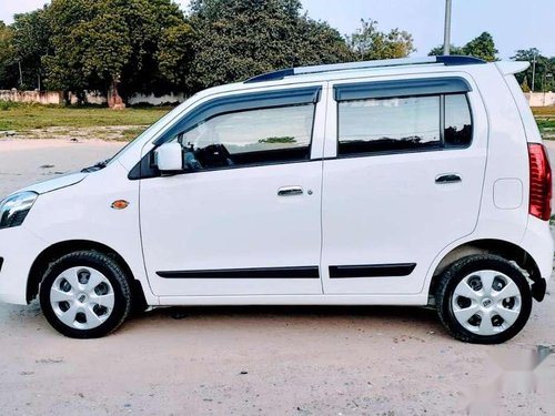 Maruti Suzuki Wagon R 1.0 VXi, 2016, Petrol MT in Allahabad