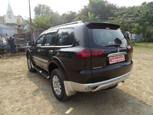 Used 2015 Mitsubishi Pajero Sport Sport 4X2 AT in Kolkata