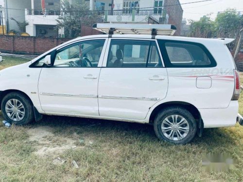 2011 Toyota Innova 2.0 GX 8 STR MT in Varanasi