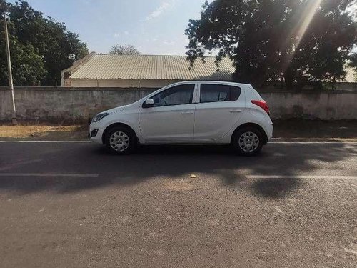 Used 2013 Hyundai i20 MT for sale in Meerut 