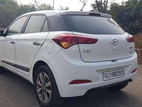 Hyundai i20 Sportz 1.4 CRDi 2015 MT for sale in Gandhinagar 