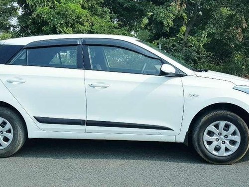 Used 2017 Hyundai Elite i20 MT for sale in Gandhinagar 