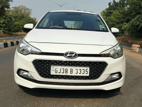 Used 2017 Hyundai Elite i20 MT for sale in Gandhinagar 