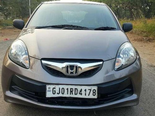 Used Honda Brio 2013 MT for sale in Gandhinagar 