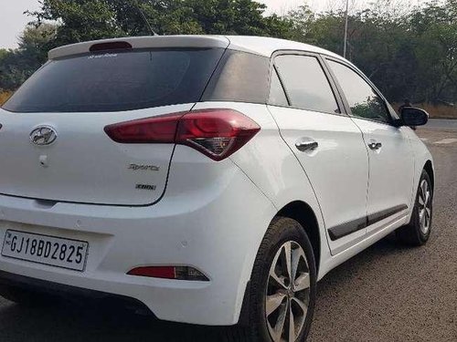 Hyundai i20 Sportz 1.4 CRDi 2015 MT for sale in Gandhinagar 