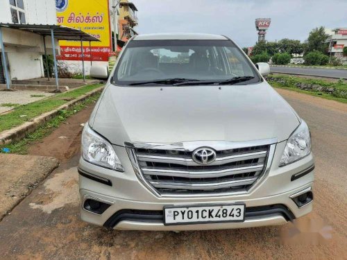 Toyota Innova 2.0 VX 8 STR BS-IV, 2015, Diesel MT in Pondicherry