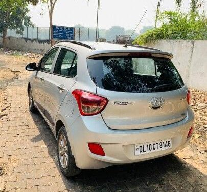 2016 Hyundai Grand i10 AT Asta in New Delhi