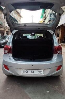 Used Hyundai i10 Sportz 2016 MT in New Delhi 