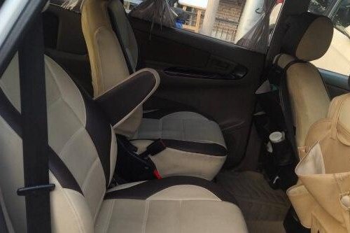 Used 2015 Toyota Innova MT for sale in Ghaziabad 