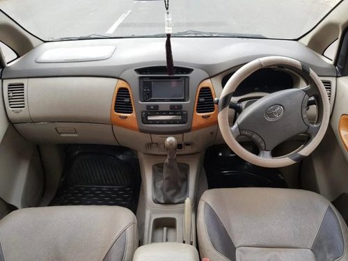 2011 Toyota Innova 2004-2011 MT in Pune