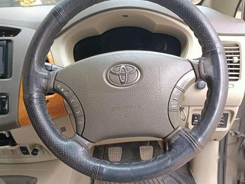 Toyota Innova 2.5 V 7 STR, 2011, Diesel MT in Mira Road