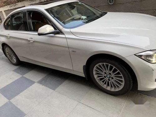 2014 BMW 3 Series 320d Luxury Line AT for sale in Edapal