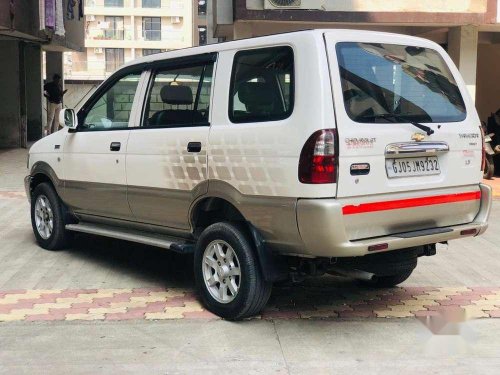 Chevrolet Tavera 2015 MT for sale in Surat