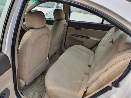 Used Hyundai Verna CRDi 2006 MT for sale in Navsari