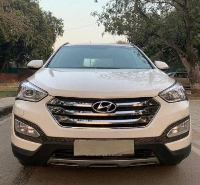 Used 2016 Hyundai Santa Fe AT for sale in New Delhi 