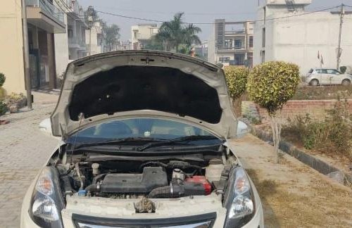 Maruti Suzuki Swift Dzire 2015 MT for sale in Meerut