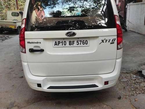 Used Mahindra Xylo D4 2013 MT for sale in Hyderabad 