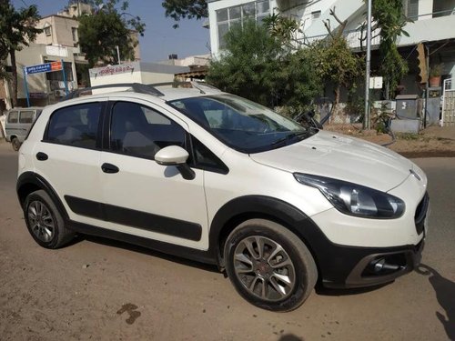 Fiat Avventura MULTIJET Active 2015 MT in Ahmedabad 