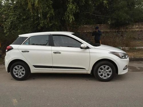 Used 2016 Hyundai i20 MT for sale in New Delhi 