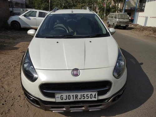 Fiat Avventura MULTIJET Active 2015 MT in Ahmedabad 