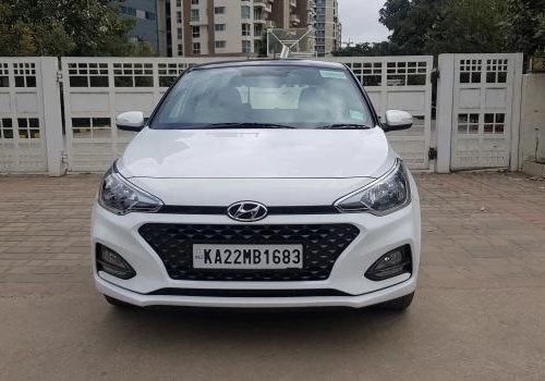 Used Hyundai i20 1.2 Asta Dual Tone 2018 MT in Bangalore 