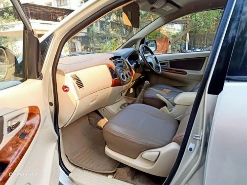 Used Toyota Innova 2011 MT for sale in Thane 