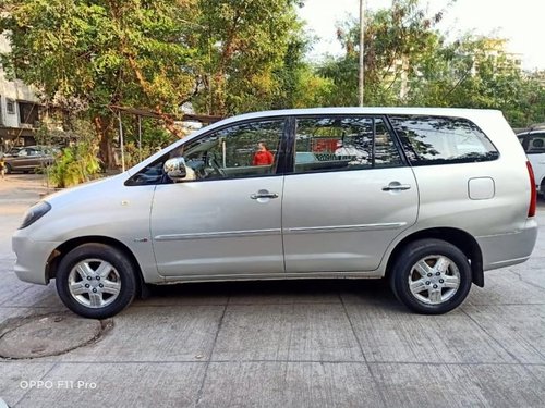 Used Toyota Innova 2011 MT for sale in Thane 