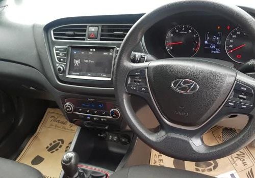 Used Hyundai i20 1.2 Asta Dual Tone 2018 MT in Bangalore 