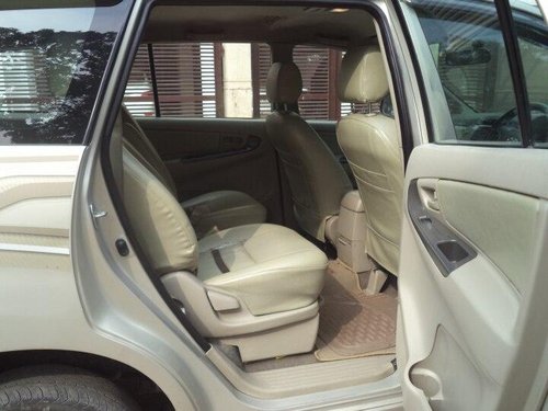 Used 2013 Toyota Innova MT for sale in New Delhi 