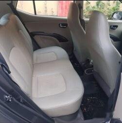 Hyundai i10 Magna 2011 MT for sale in New Delhi 