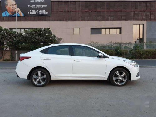 Hyundai Fluidic Verna 2018 MT in Ahmedabad